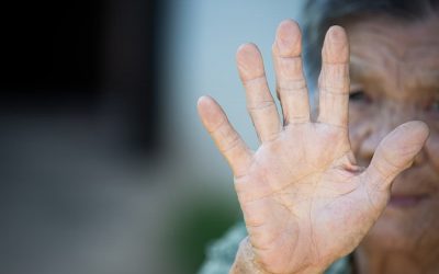 ¿Cómo afrontar la agresividad en personas mayores?